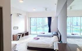 Aeropod Kk Corner Unit Near City And Airport 4 Pax Free Parking
