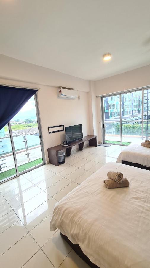 Aeropod Kk Corner Unit Near City And Airport 4 Pax Free Parking Kota Kinabalu Exterior foto